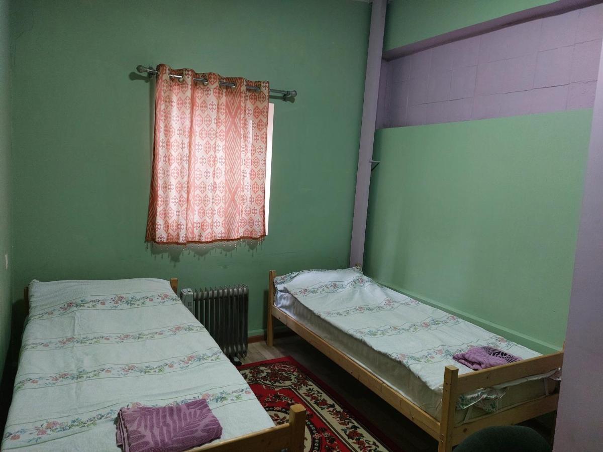 Konok Center Osh Hotel Luaran gambar