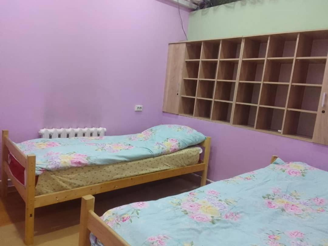 Konok Center Osh Hotel Luaran gambar